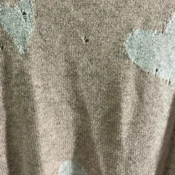 NWT Zadig & Voltaire Markus Heart Destroyed Cashmere Sweater Pink M - Picture 9 of 13